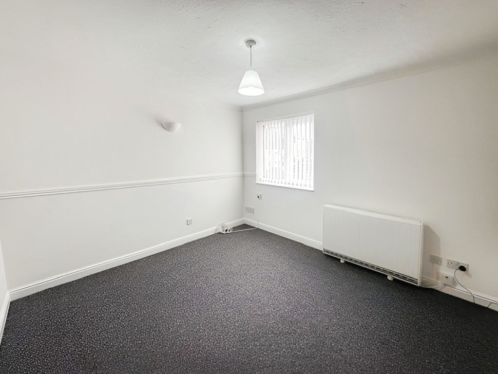 Property photo 3 of 9 Image
