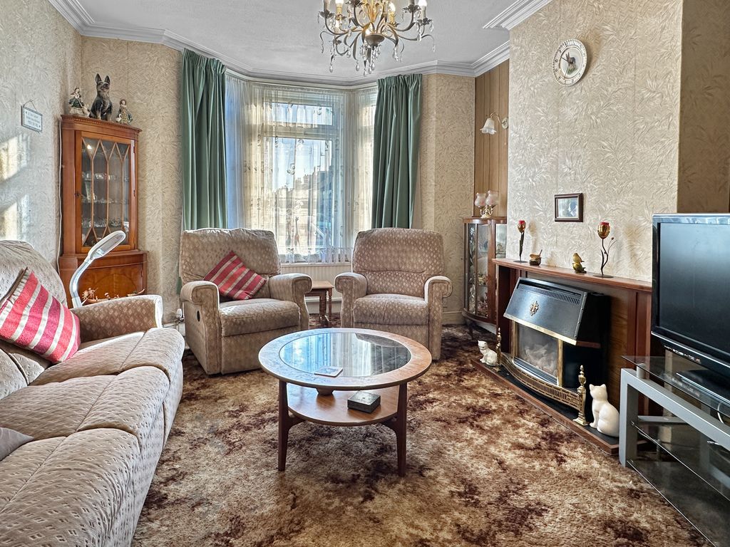 Property photo 3 of 18 Img6