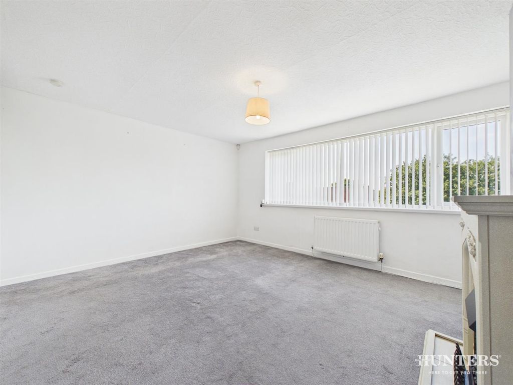Property photo 3 of 12 Ccac5020486F4d1293984689B7F4A295_100_Cam05287G0-Pr