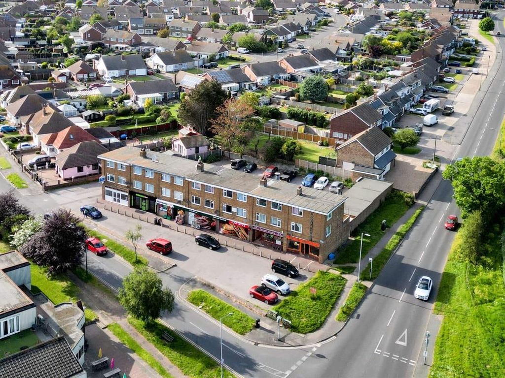 Property photo 3 of 4