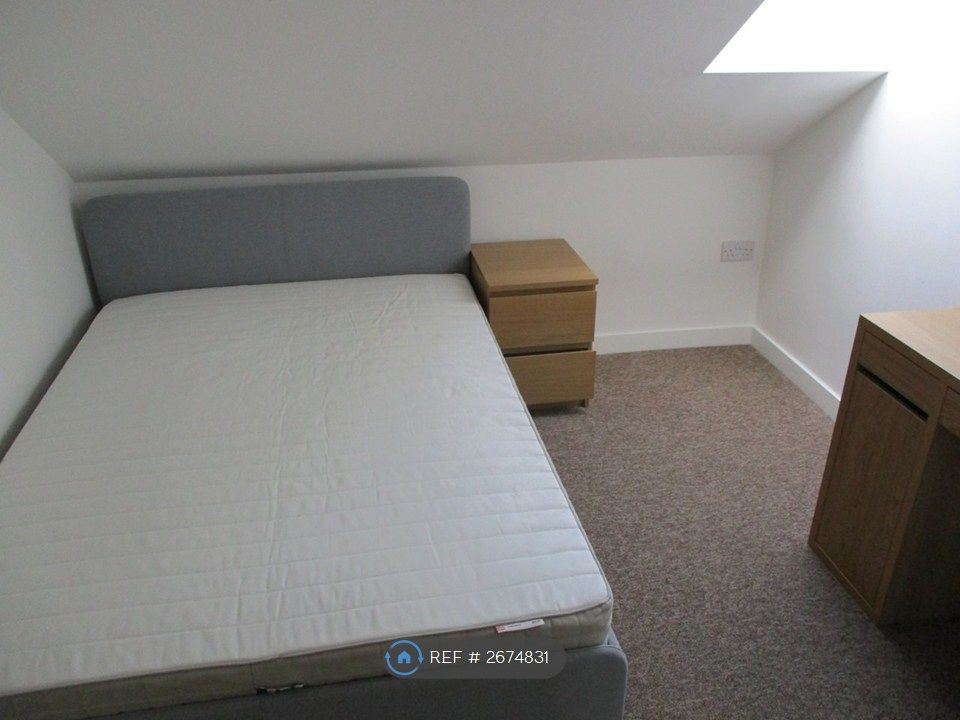 Property photo 3 of 4