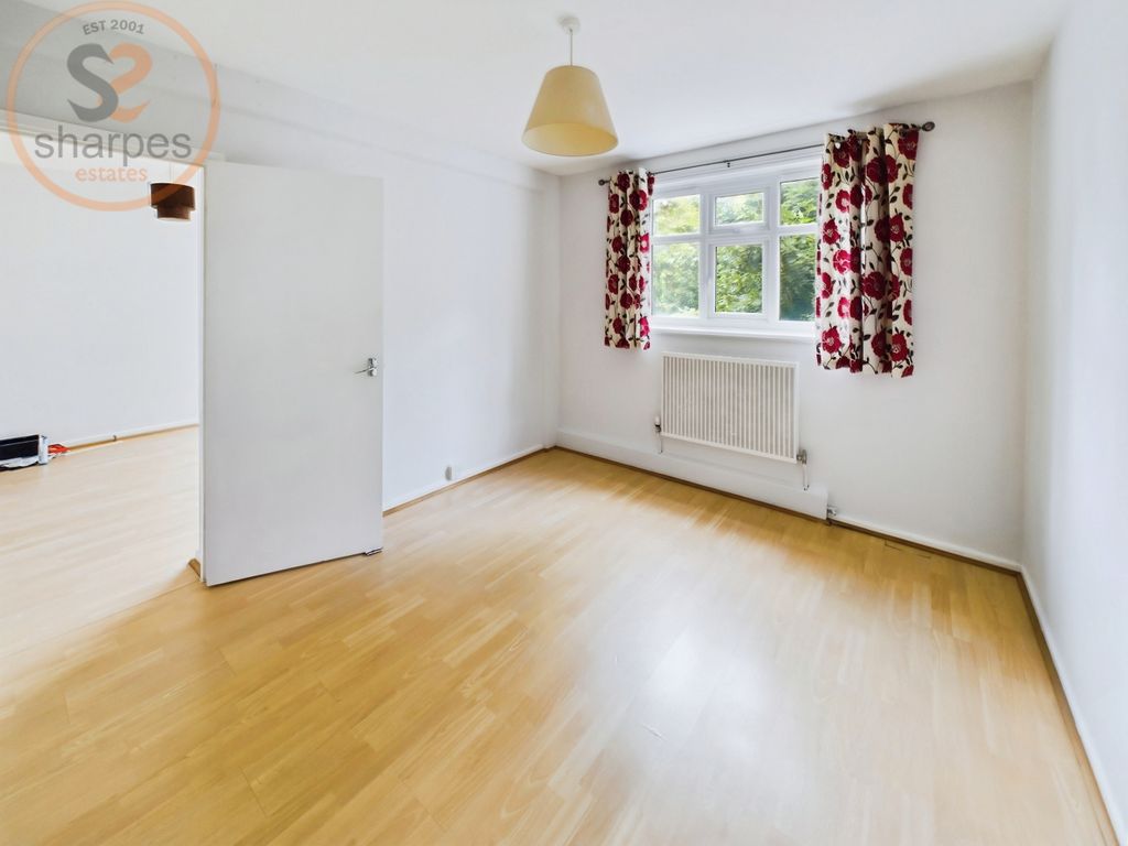 Property photo 2 of 15 28Fa0d2E-Cam03524G0-Pr0031-Still002