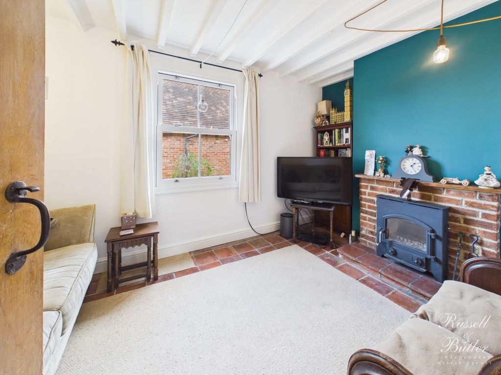 Property photo 3 of 16 Cam02127G0-Pr0448-Still007