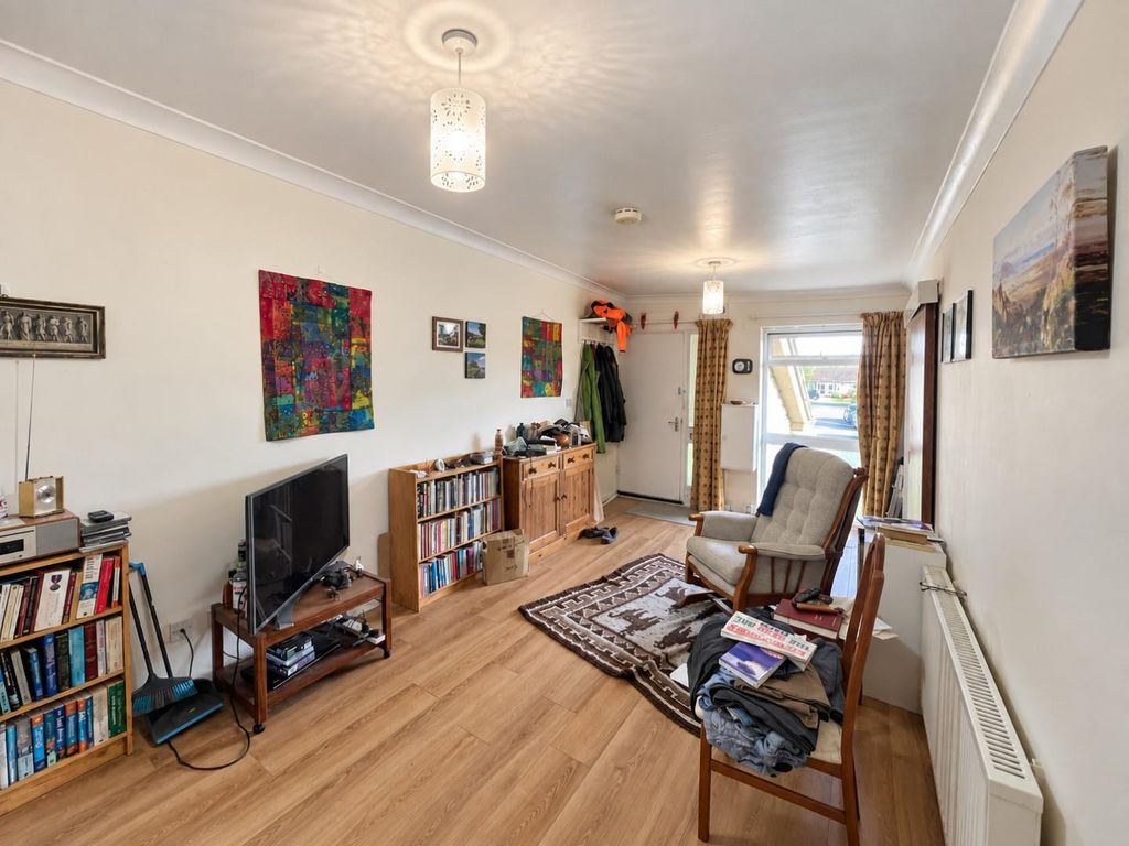 Property photo 3 of 16 Elm Lodge - Lounge..Jpeg