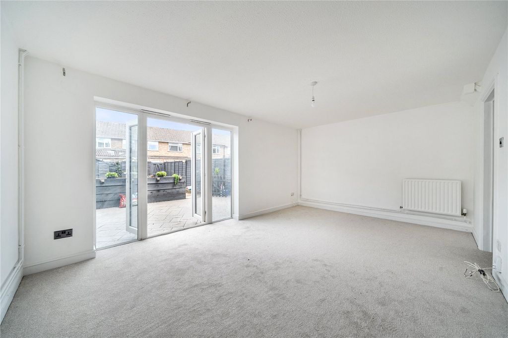 Property photo 3 of 20 Reception Room