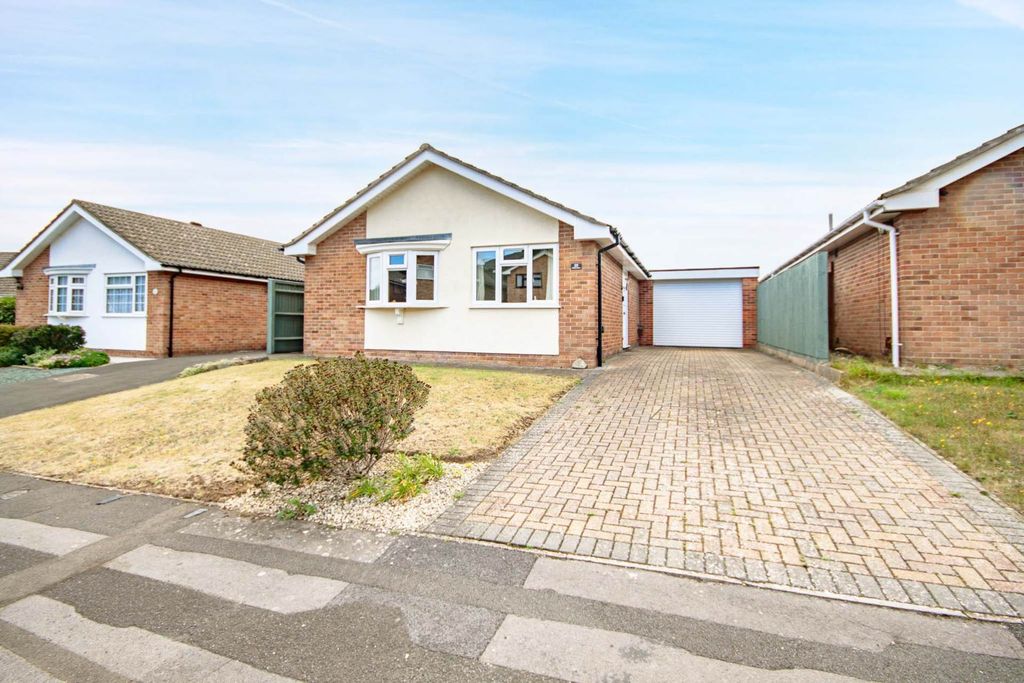 Property photo 1 of 21