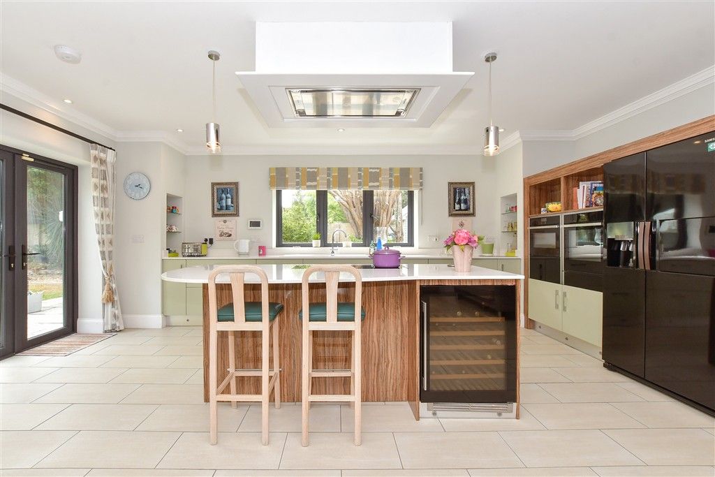 Property photo 2 of 4 Kitchen/Diner