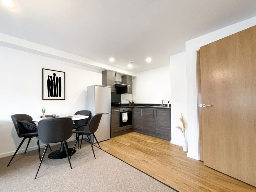 Property photo 2 of 6 Img_1995_10_Original