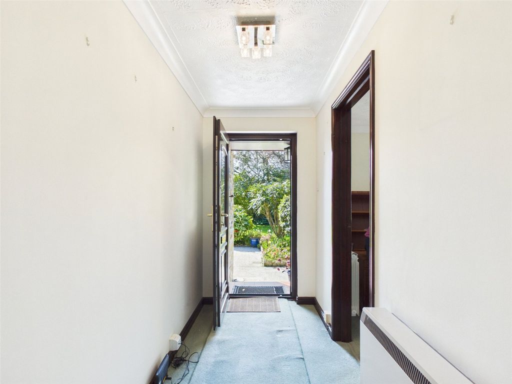 Property photo 3 of 24 Picture No. 25