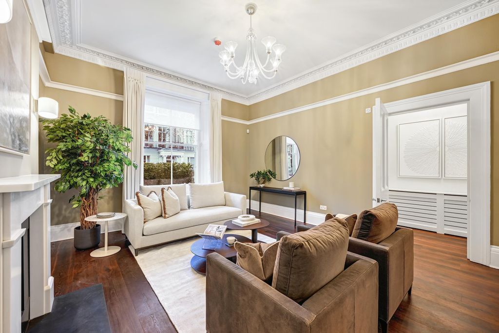 Property photo 2 of 23 Image