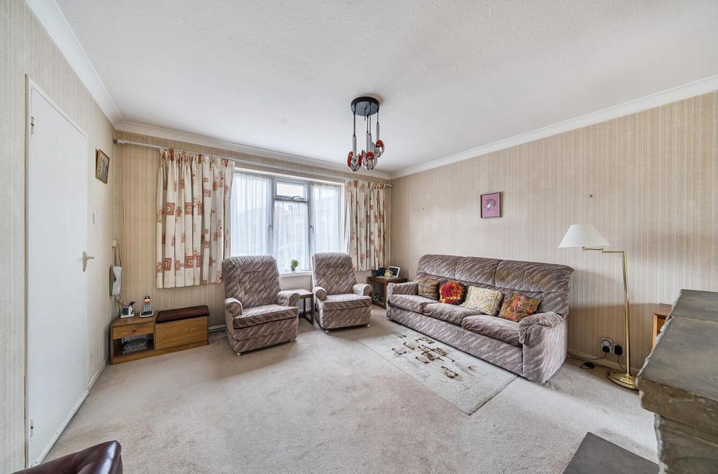 Property photo 3 of 16 Davidson Frost-Wellings, Dfw, Honister Gardens, St