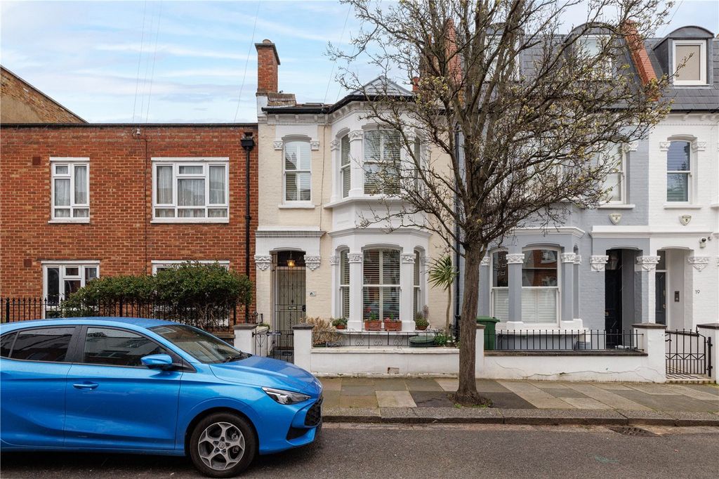 Property photo 3 of 31 Picture No. 16