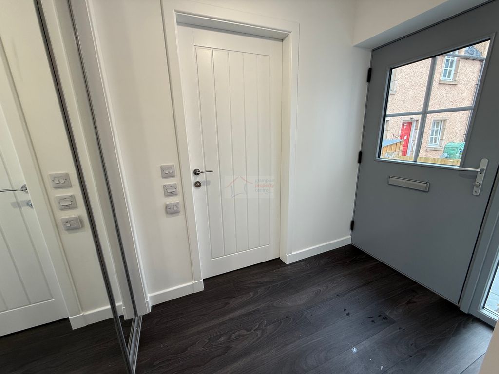 Property photo 2 of 18 Entrance Hallway.Jpg