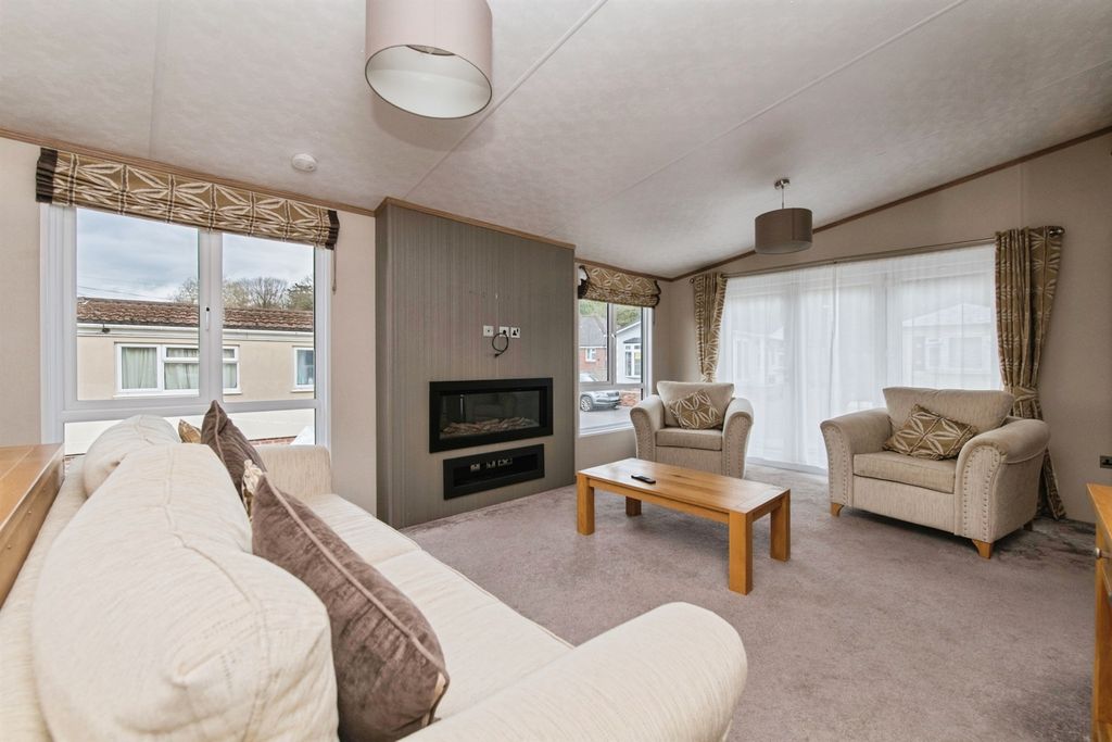 Additional image 11 of 2 bed mobile/park home for saleUnderhill Park, Tiverton EX16