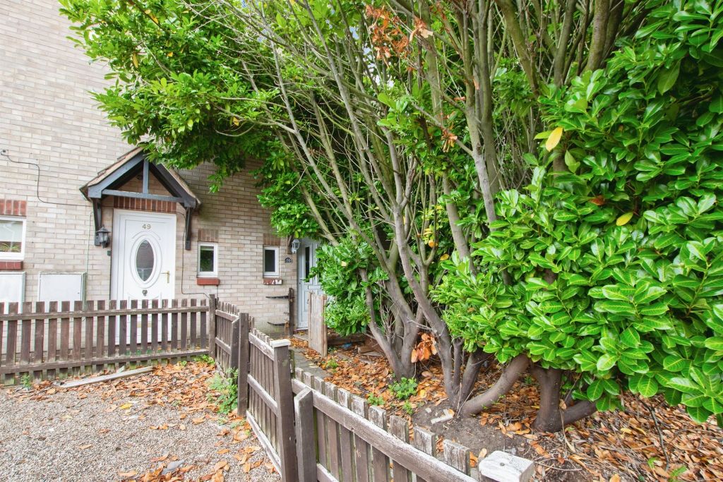 Property photo 3 of 13