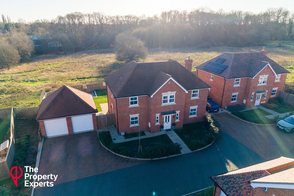 Property photo 1 of 22