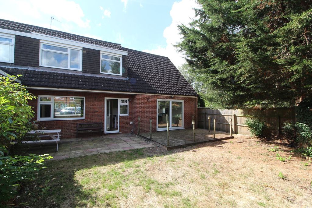 Property photo 2 of 14