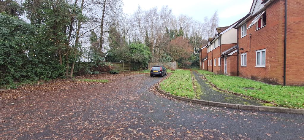 Property photo 3 of 20