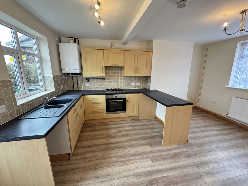 Property photo 2 of 10 Photo 10