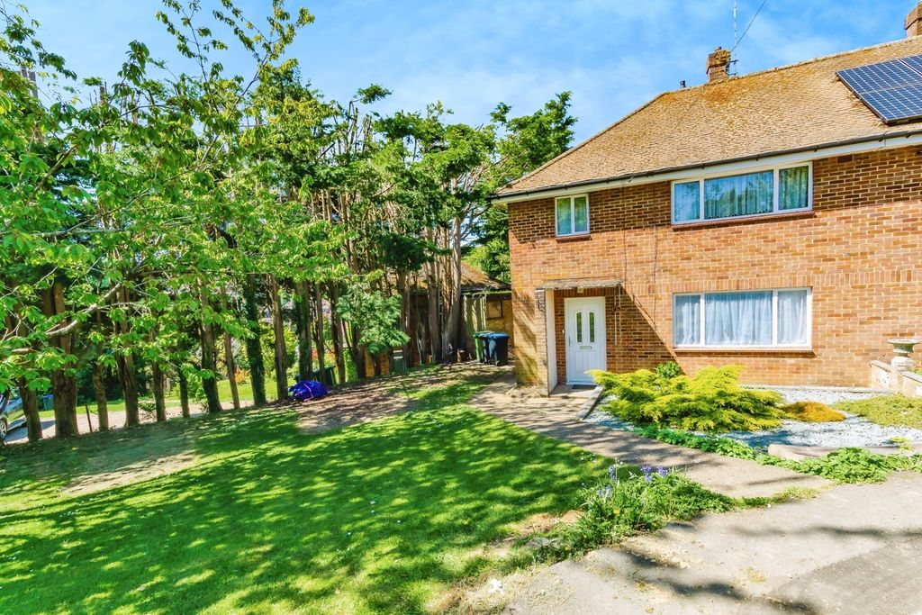 Property photo 1 of 17 Photo