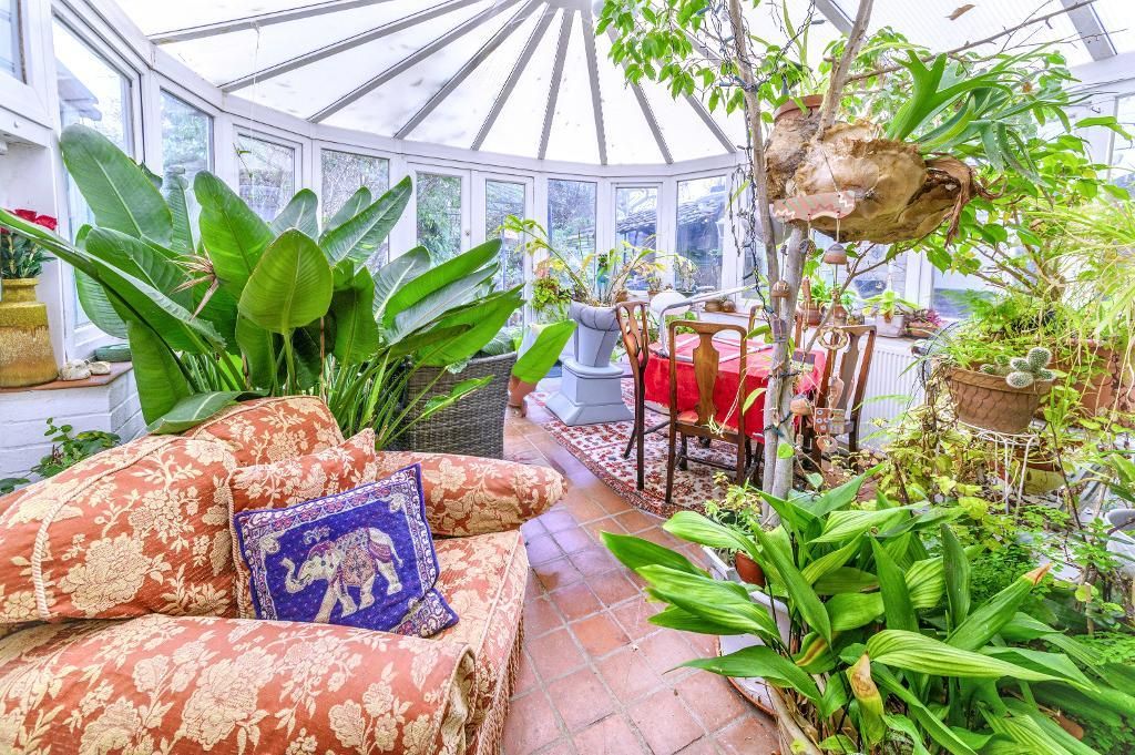 Property photo 3 of 21 Photo 3