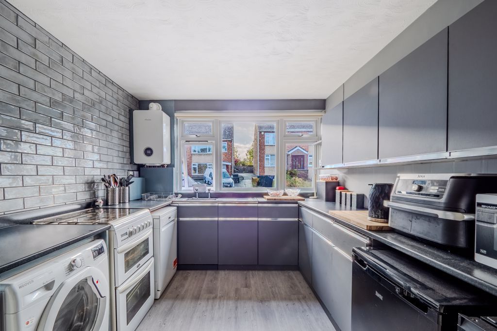 Property photo 3 of 13 Photo 7