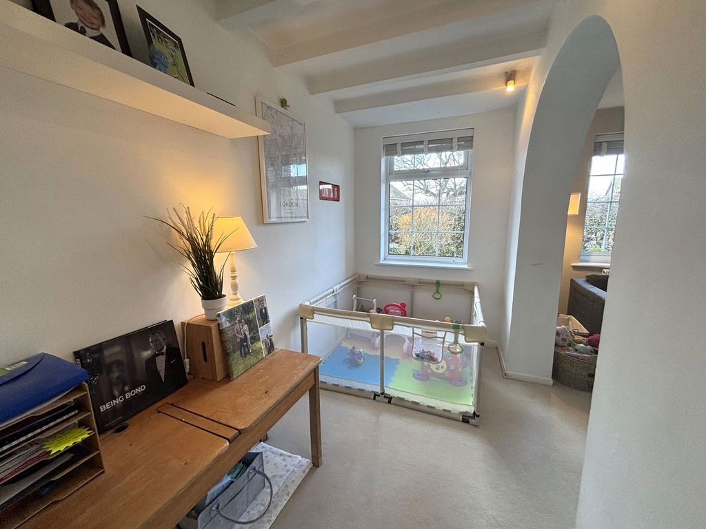 Property photo 3 of 15