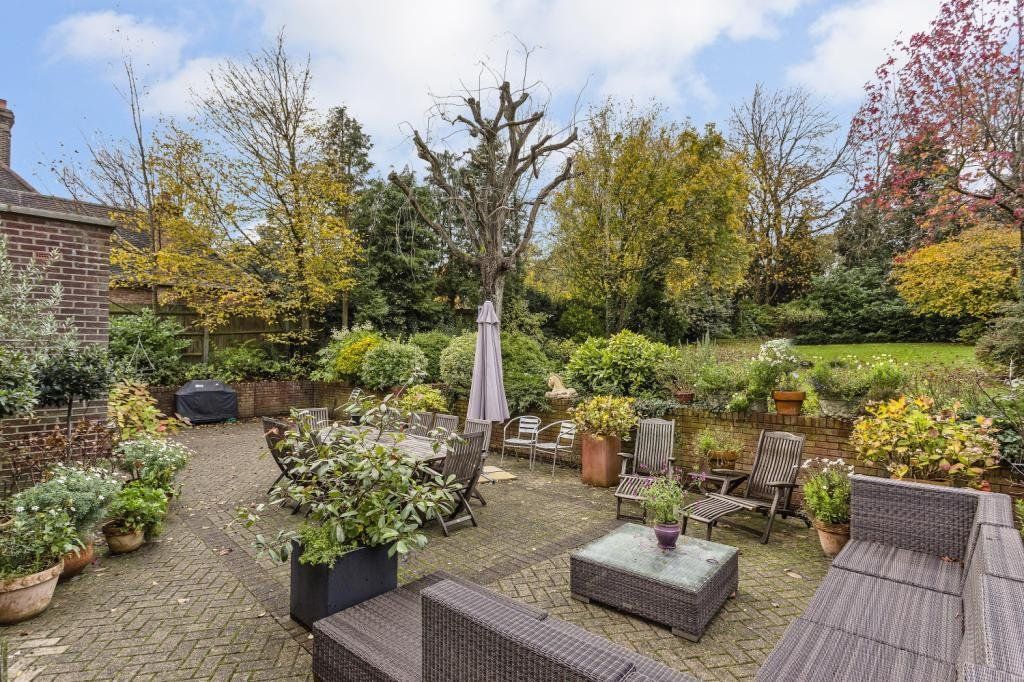 Property photo 2 of 17 Picture No. 18