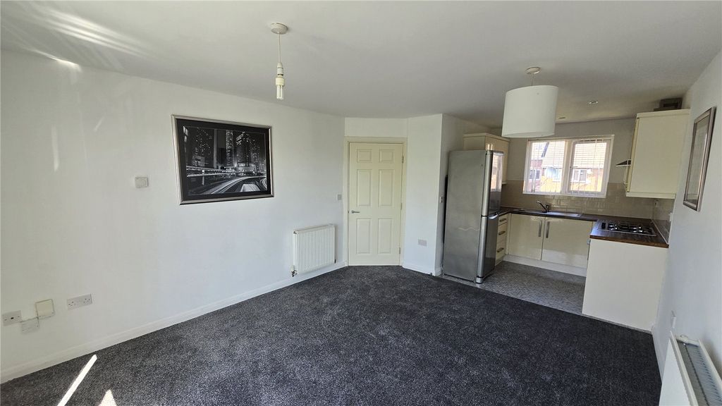 Property photo 2 of 11 Picture No. 08