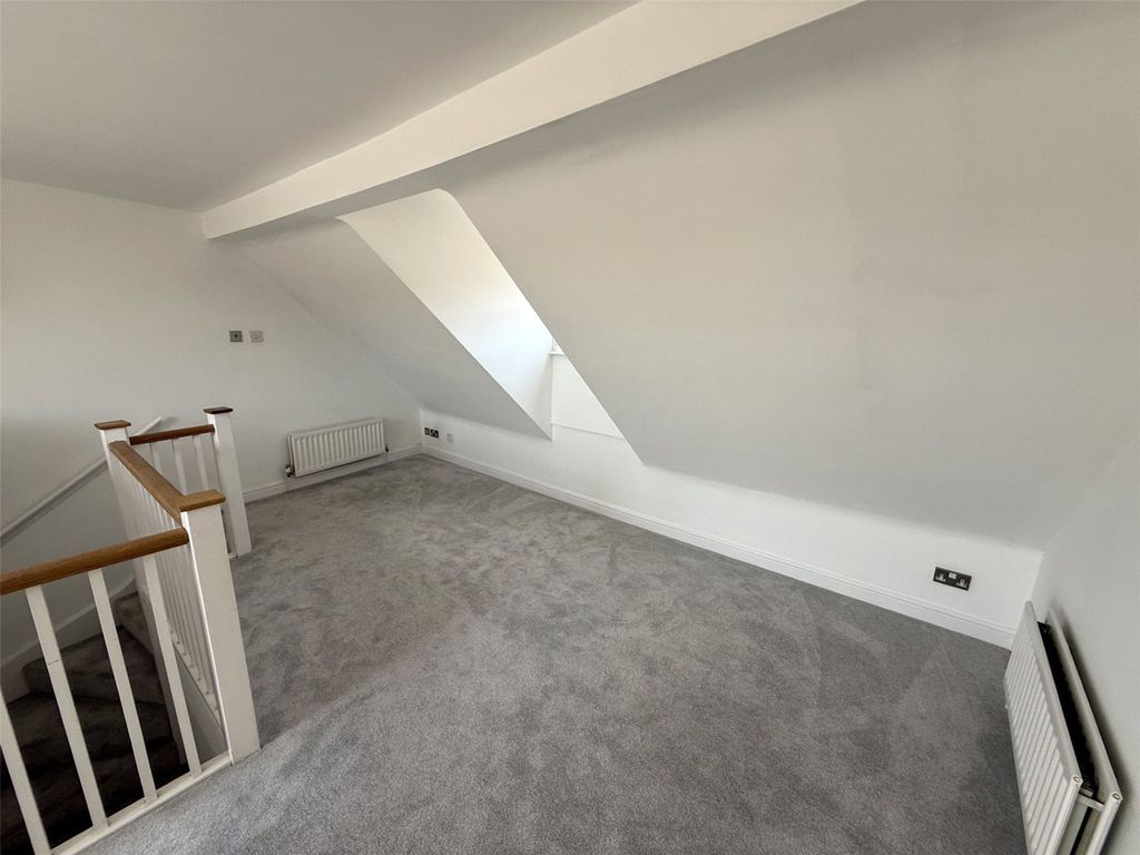 Property photo 2 of 7 Picture No. 02