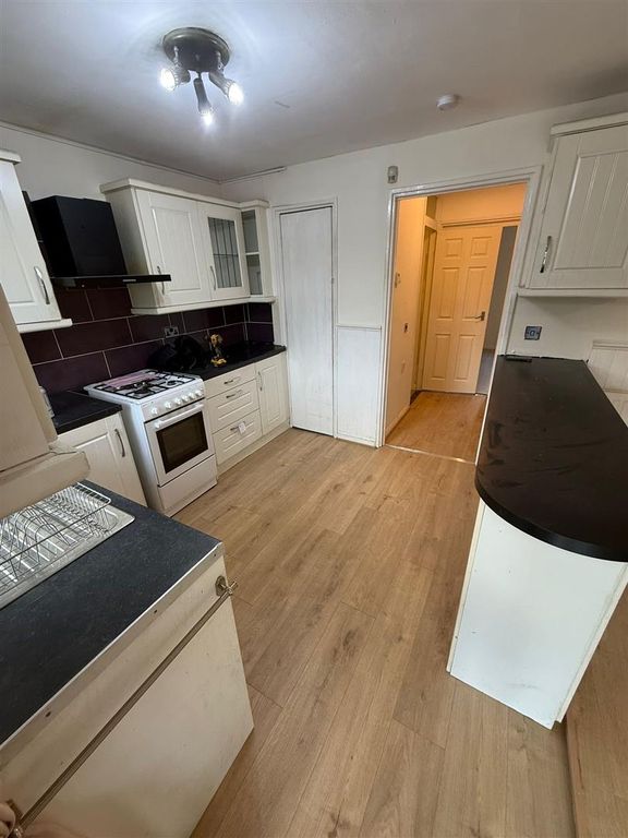 Property photo 3 of 15 Image00007.Jpeg