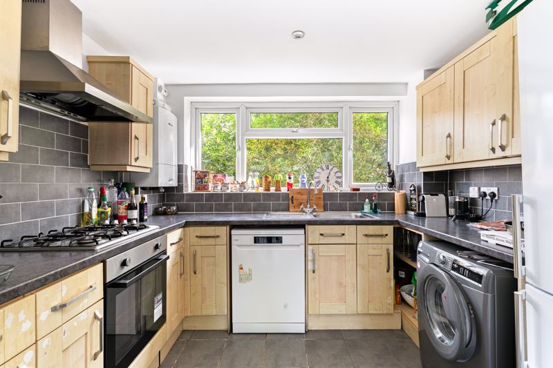 Property photo 3 of 12 Photo 13