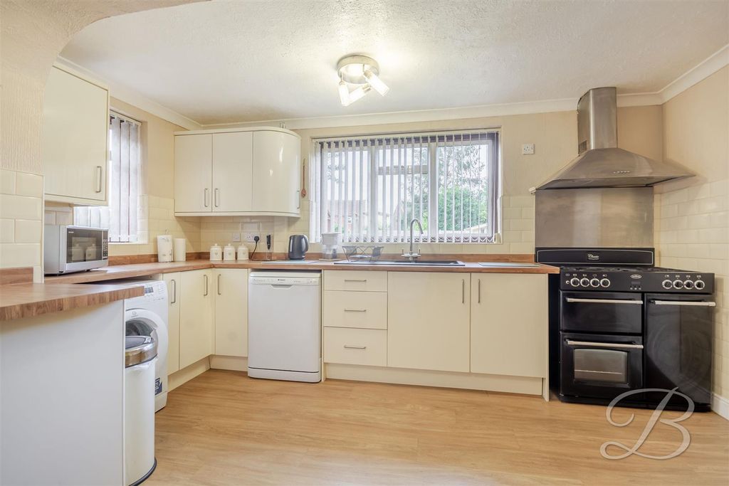 Property photo 2 of 35 Ccltd-17.Jpg