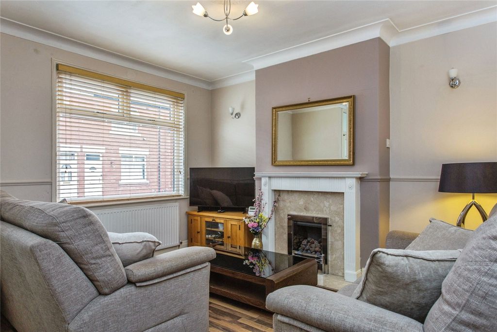 Property photo 2 of 17 Picture No. 05