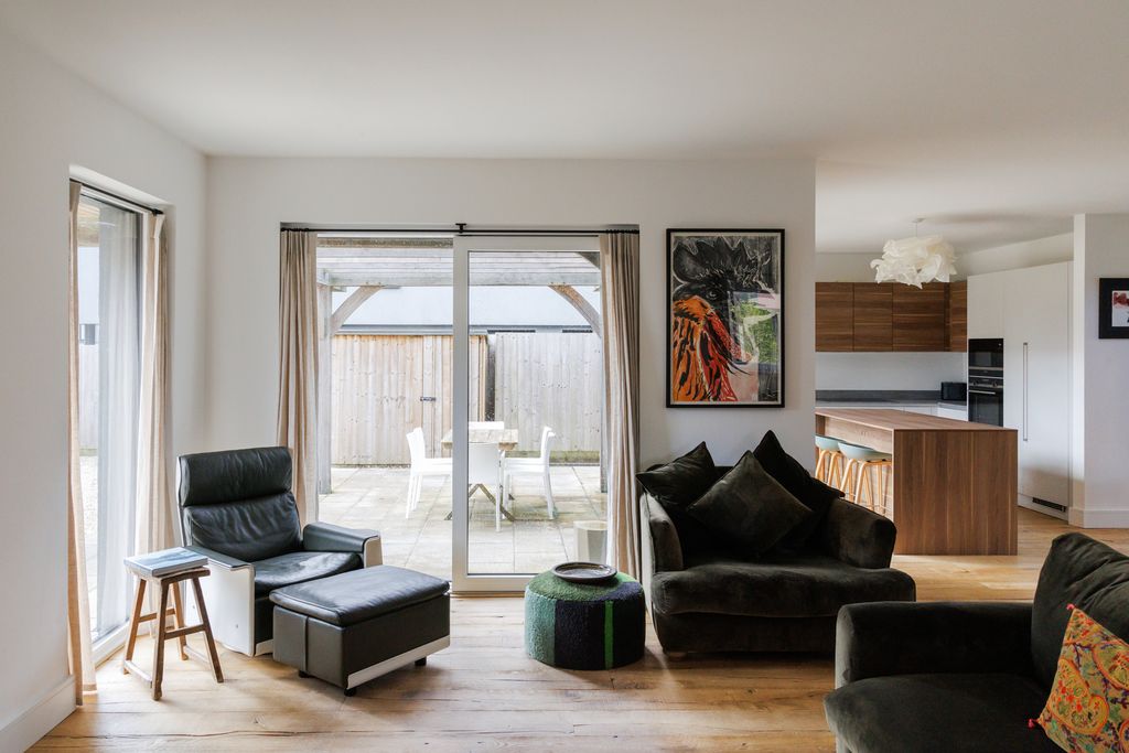 Property photo 2 of 21 334824 - Artemis House, 1, Sheephouse Drive, Bruton-37.Jpg