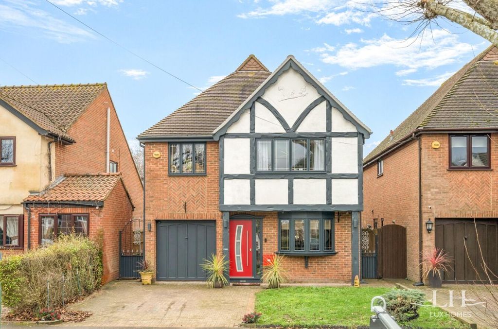 Property photo 1 of 40