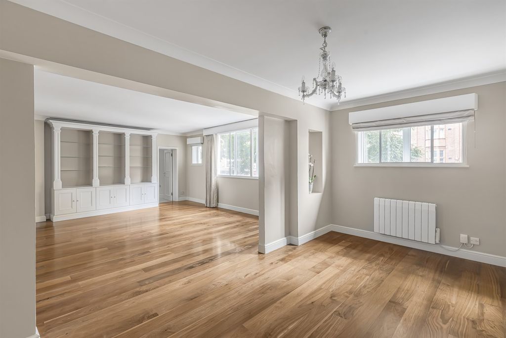 Property photo 1 of 12 (Main)