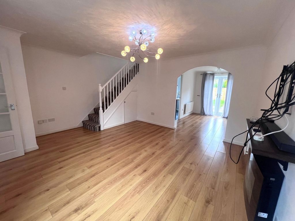 Property photo 2 of 10 Picture No. 3