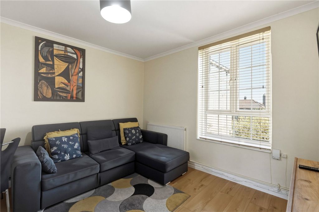 Property photo 2 of 8 Picture No. 02