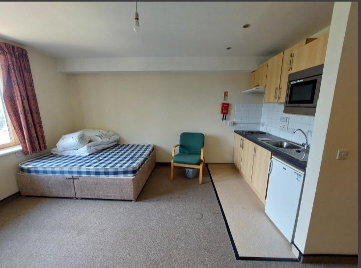 Property photo 3 of 4
