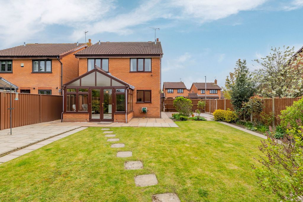 Property photo 3 of 40