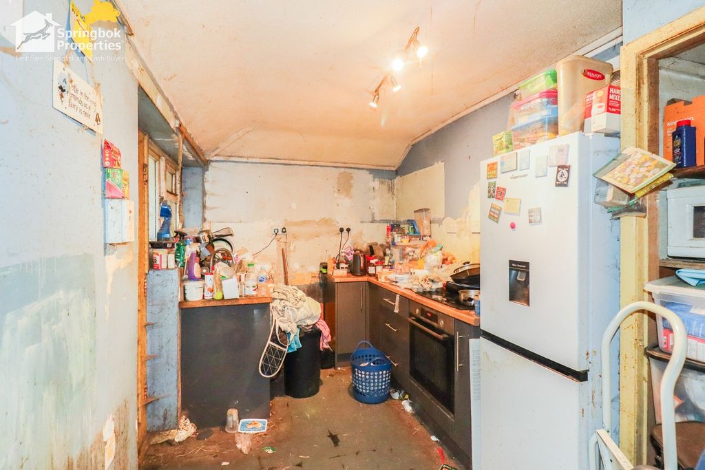 Property photo 3 of 10 Image 2