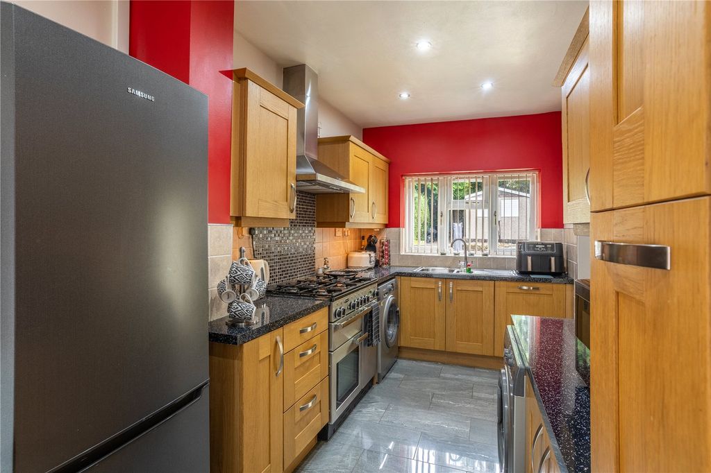 Property photo 2 of 31 Picture No. 31