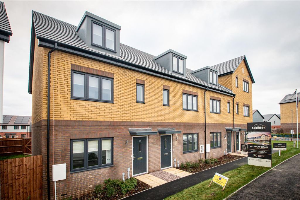 Property photo 1 of 17 13Sim.Jpg