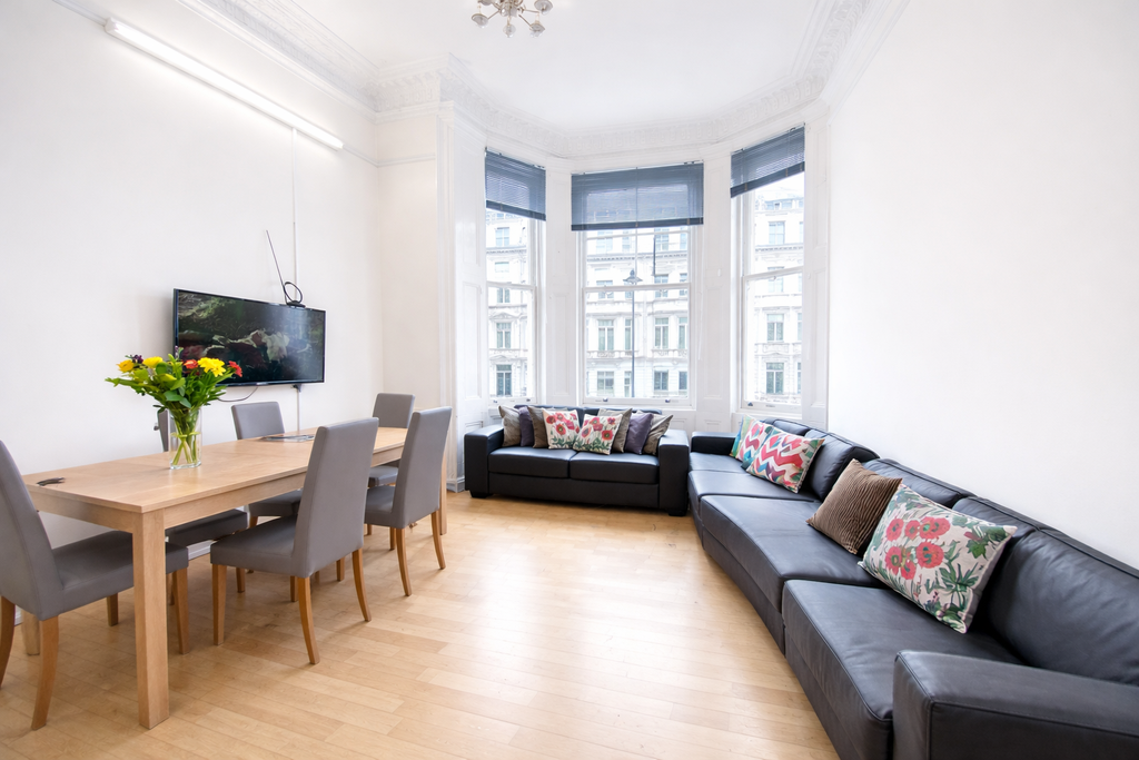 Property photo 1 of 13 Living Room 