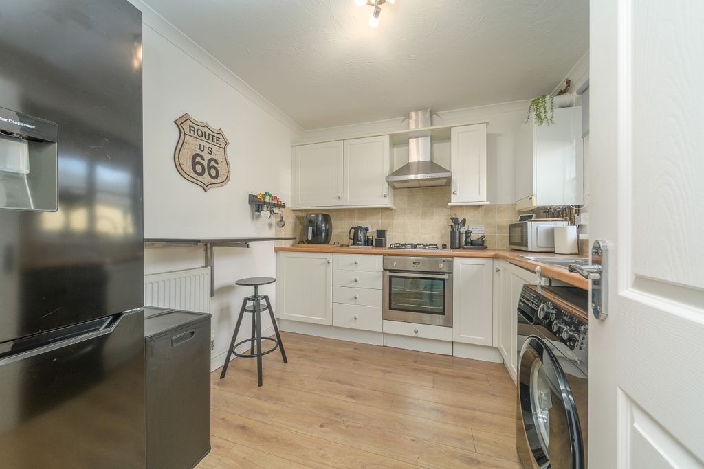 Property photo 3 of 27 Kitchen-1