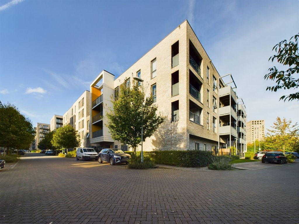 Property photo 1 of 11 Block Front