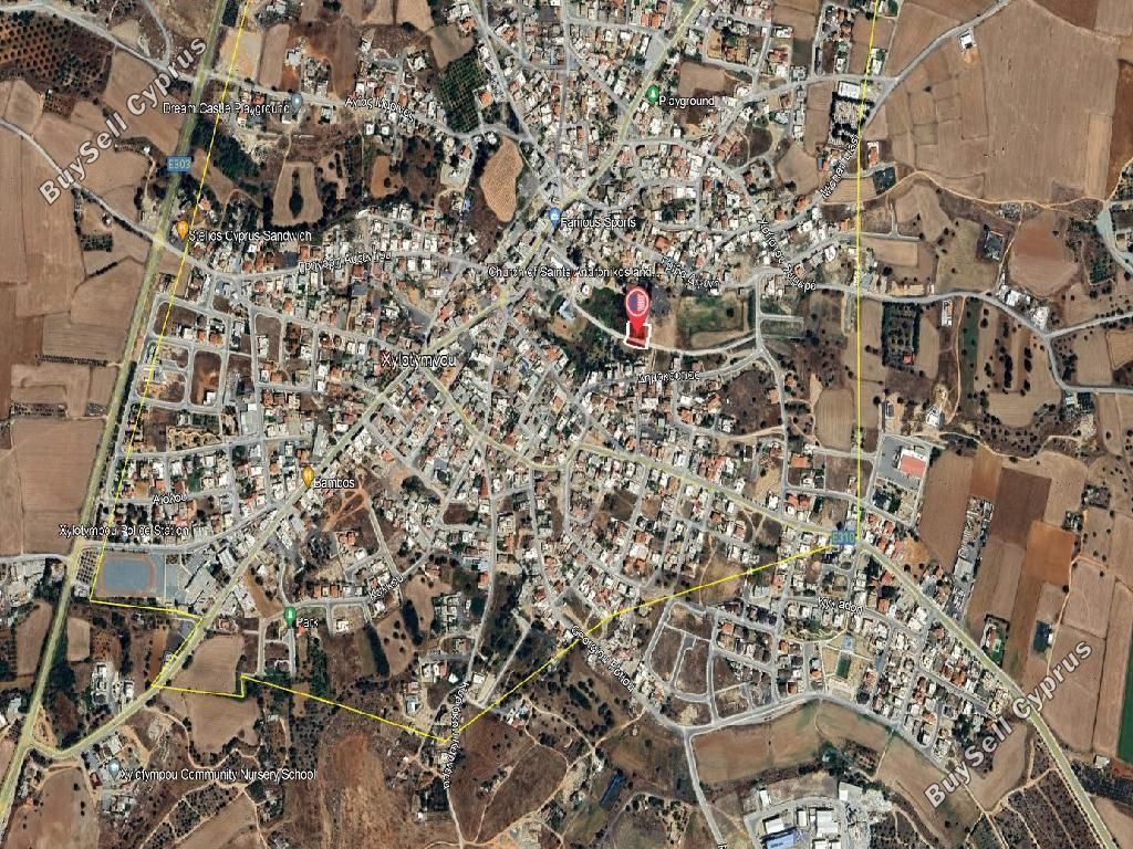 Property photo 2 of 3