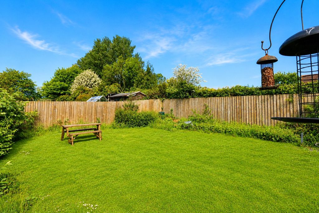 Property photo 3 of 22 3 - Picture No. 28
