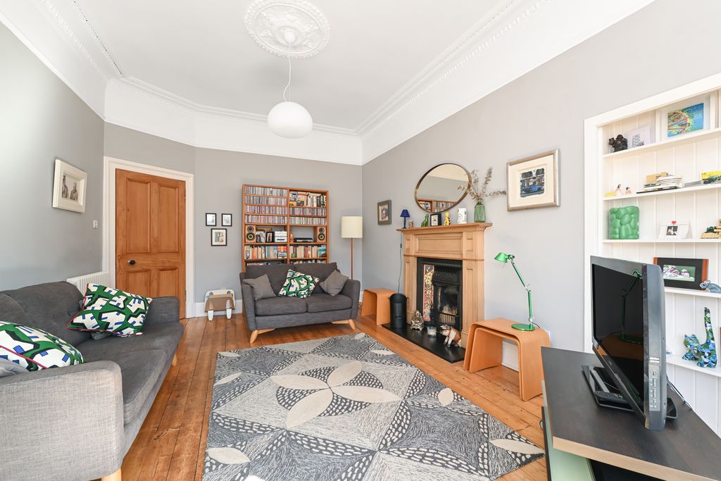 Property photo 3 of 17 Property Image 3